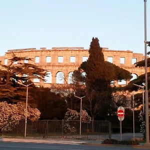 Apartman In Center, Pula